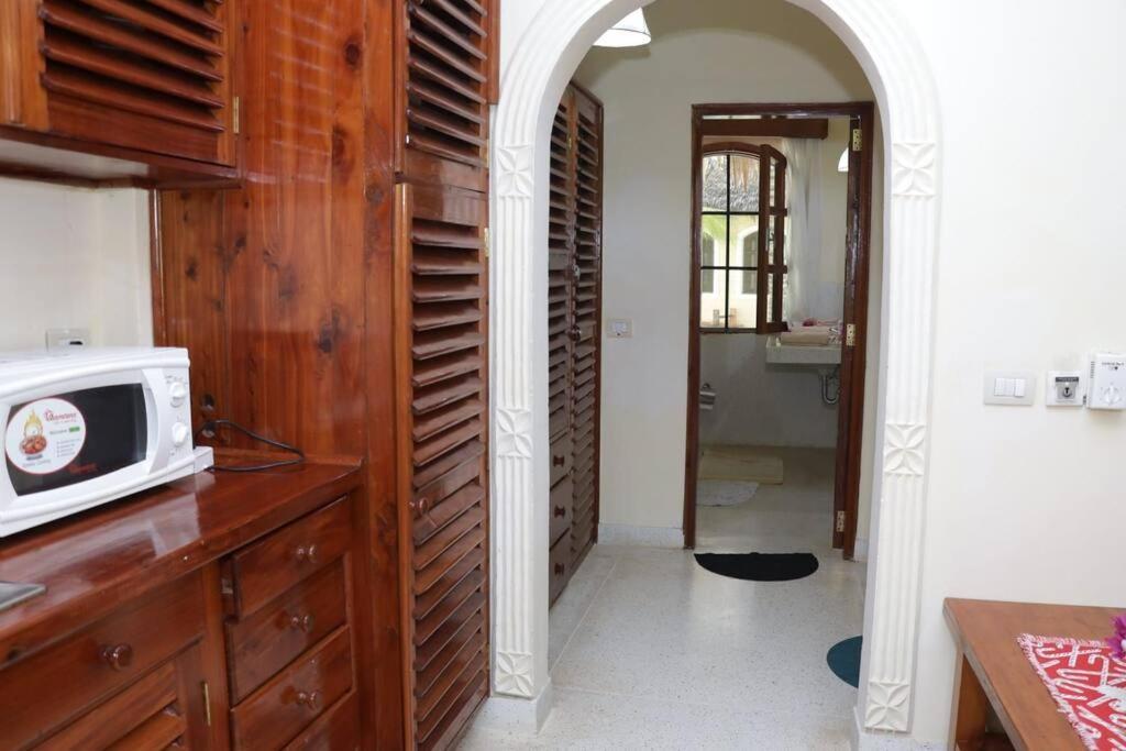 Tembo Beach Cottage Malindi Ngoại thất bức ảnh