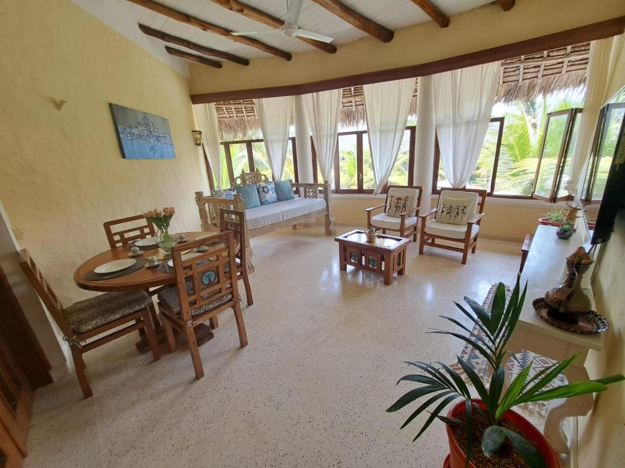 Tembo Beach Cottage Malindi Ngoại thất bức ảnh